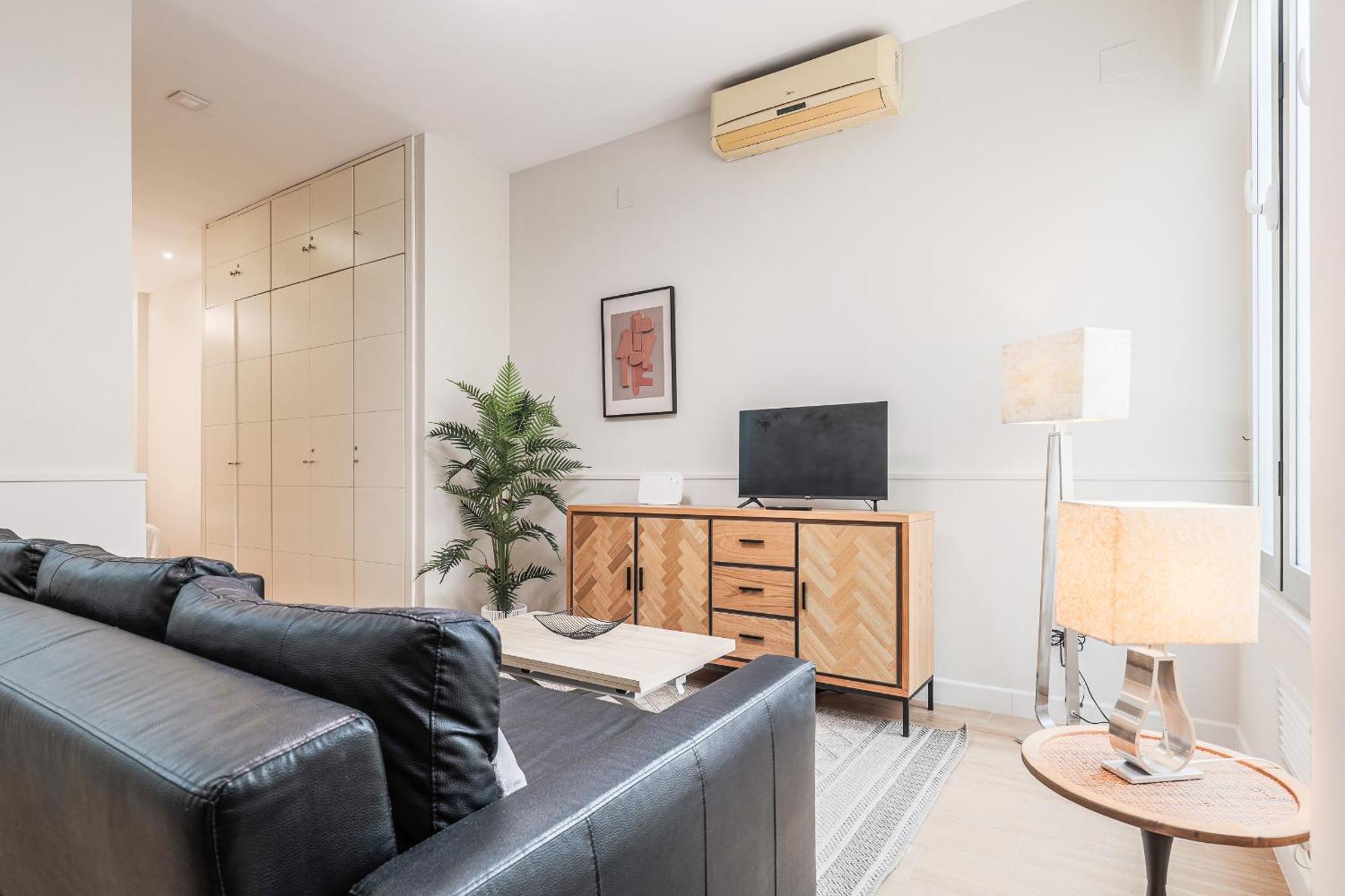 Apartamento Precioso Estudio En San Julian Sevilla, Ac Wifi Hiniesta Estudio Sevilha