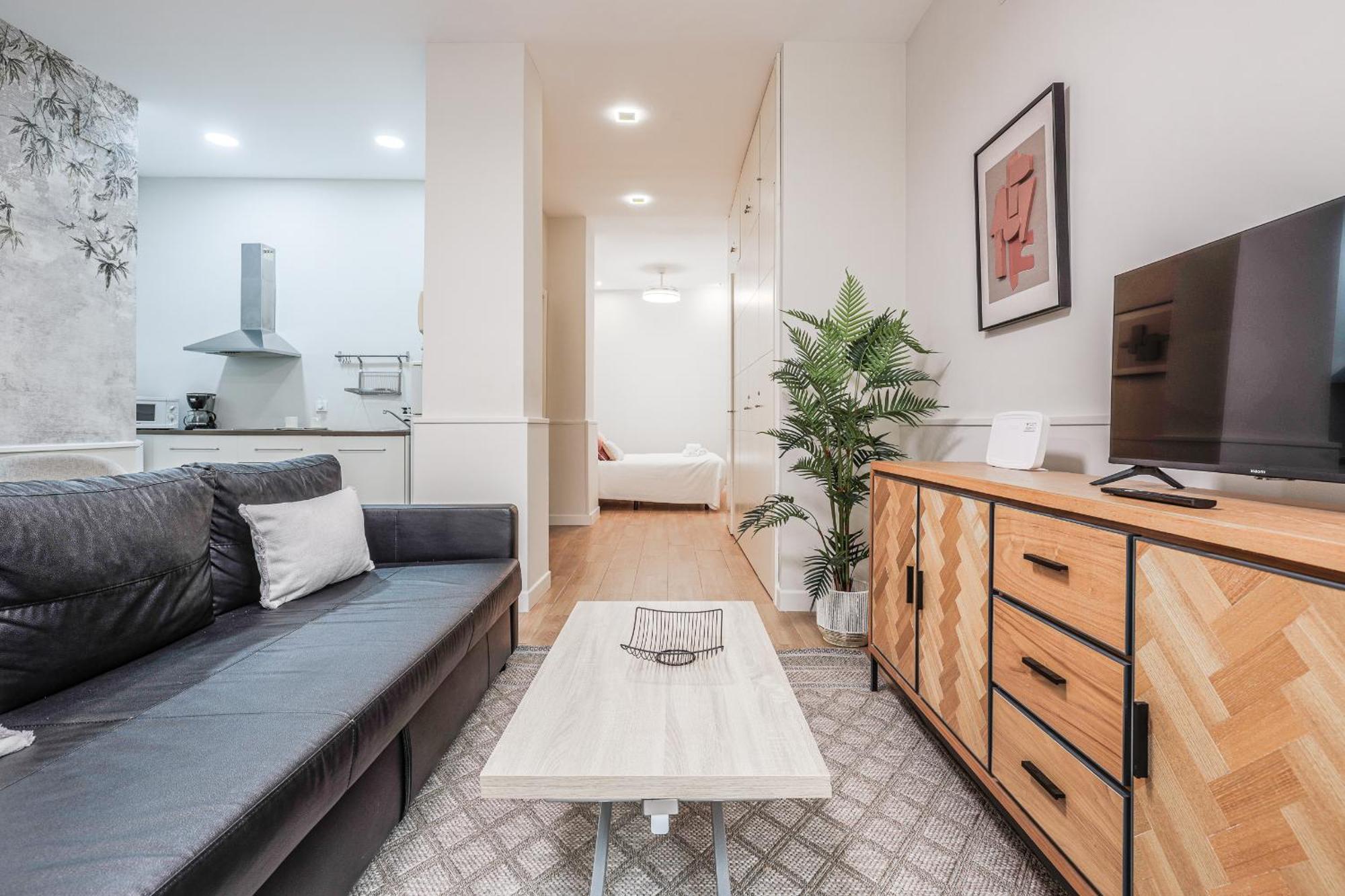 Apartamento Precioso Estudio En San Julian Sevilla, Ac Wifi Hiniesta Estudio