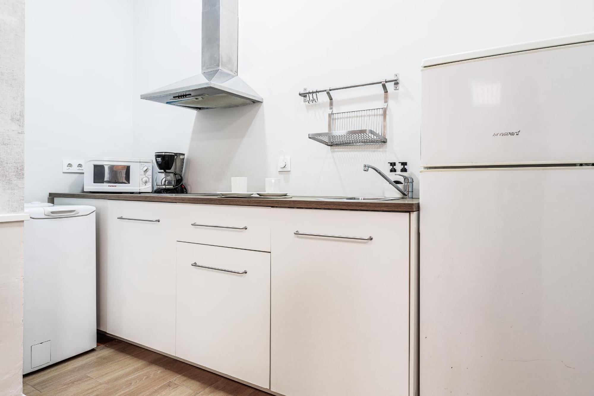 Precioso Estudio En San Julian Sevilla, Ac Wifi Hiniesta Estudio *